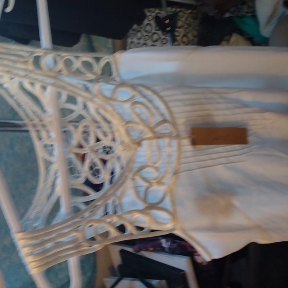 Trinity women's white sleeveless top sz small New - Picture 16 of 17